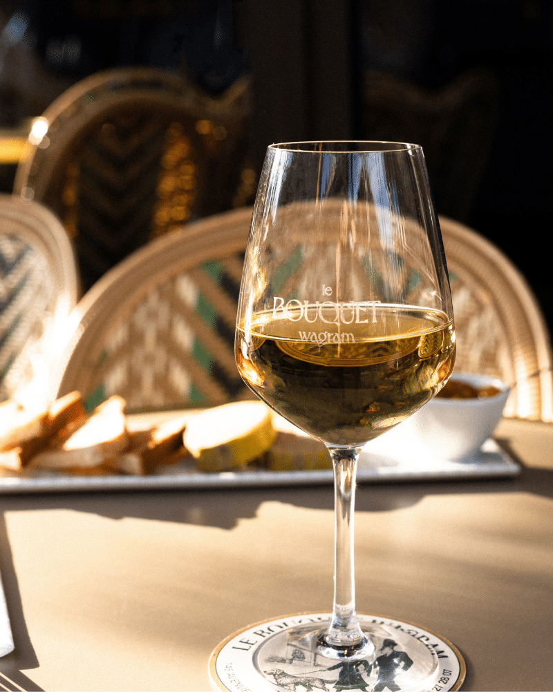Verre Vin Blanc– Le Bouquet Wagram | Paris 17